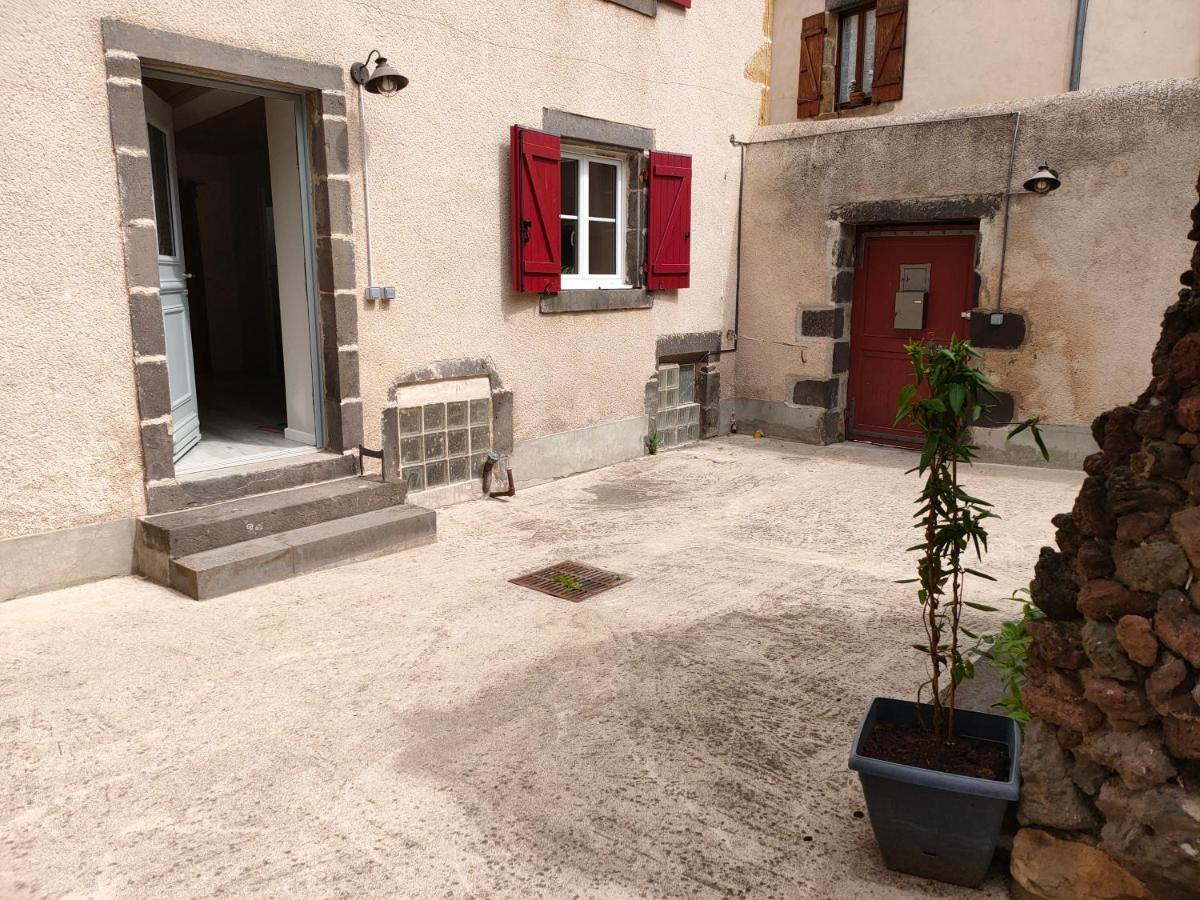 La Lit'Hote Mirefleurs Exterior foto
